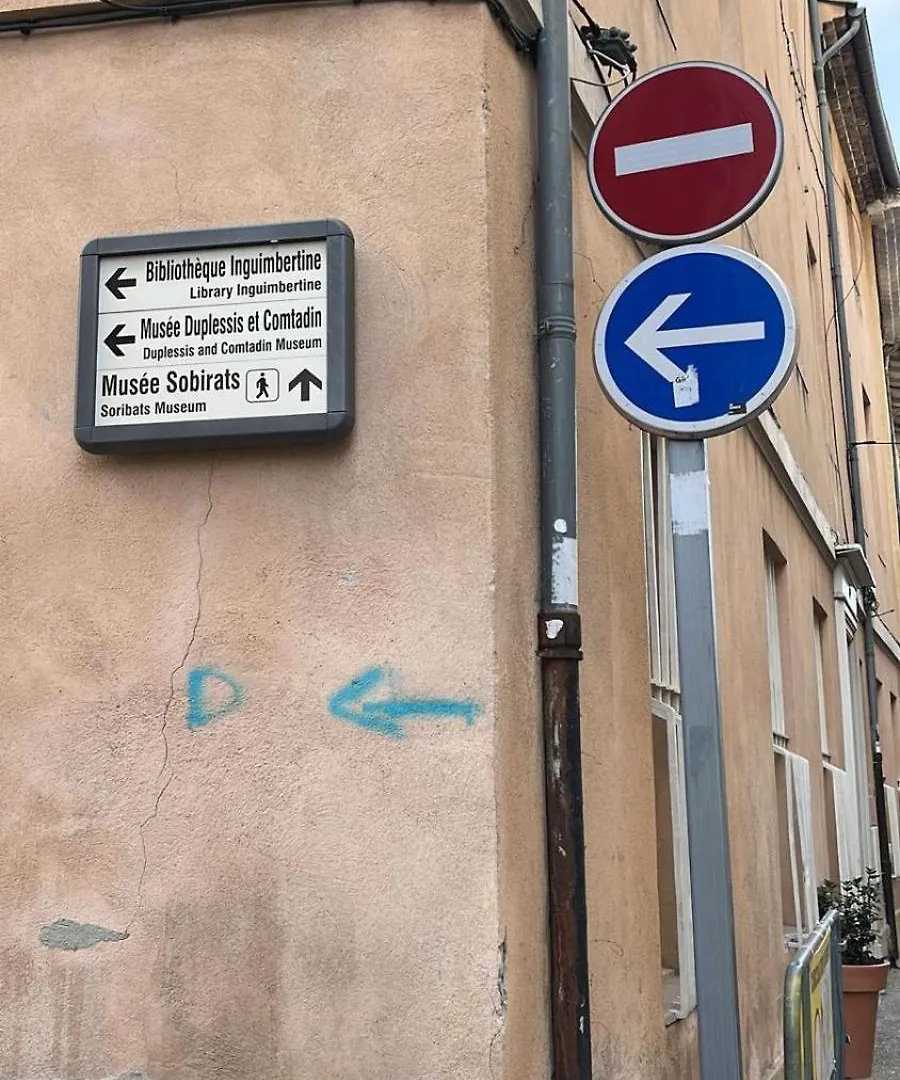 Studio Charmant Au Coeur De Carpentras Διαμέρισμα 0*,  Γαλλία